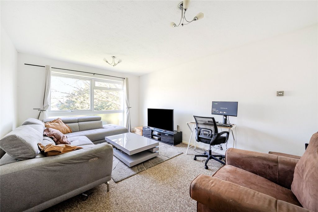 Property photo 1 of 12 Picture No. 03