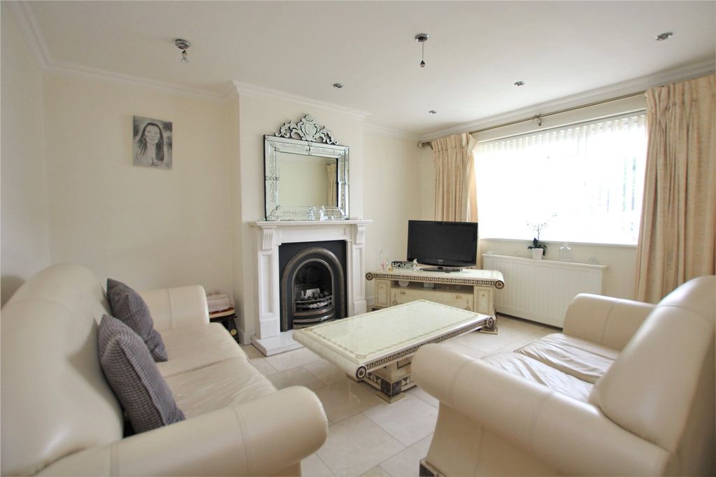 Property photo 2 of 8 Picture No. 05