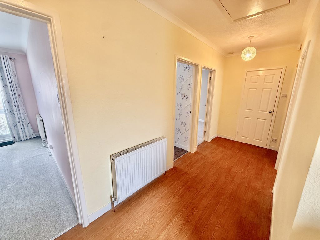 Property photo 2 of 14 Photo 12