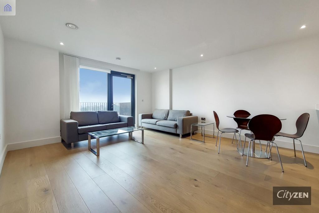 Property photo 1 of 15 Reception Room