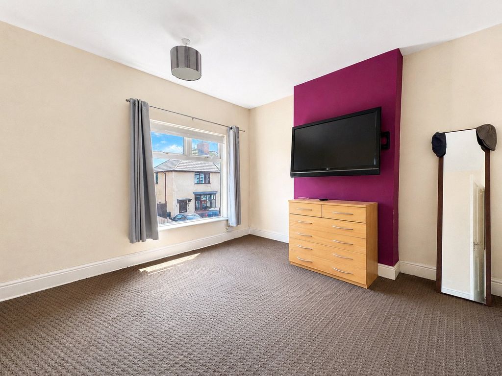 Property photo 2 of 19 Picture No. 30