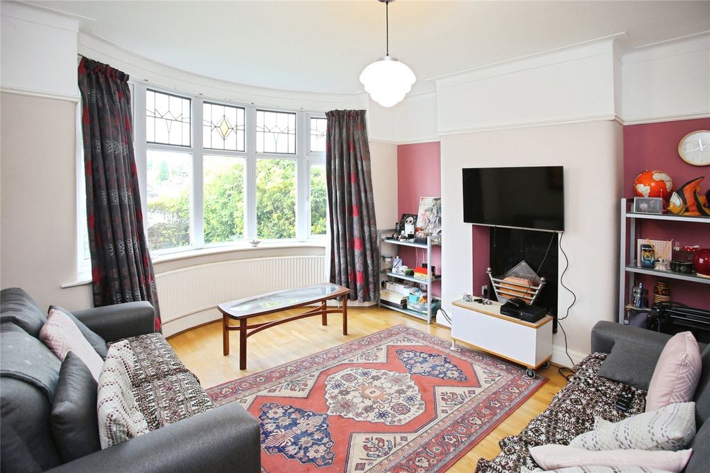Property photo 3 of 22 Picture No. 11