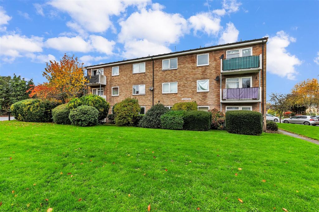 Property photo 1 of 14 Main 2.Jpg