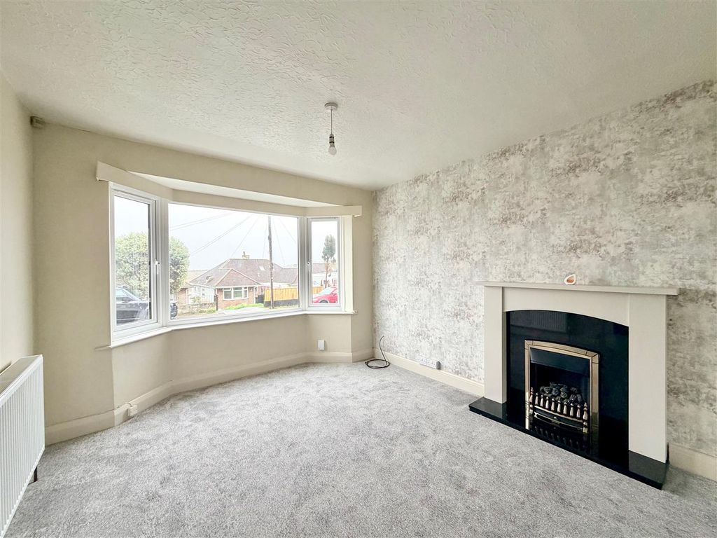 Property photo 3 of 15 Img_2618.Jpeg