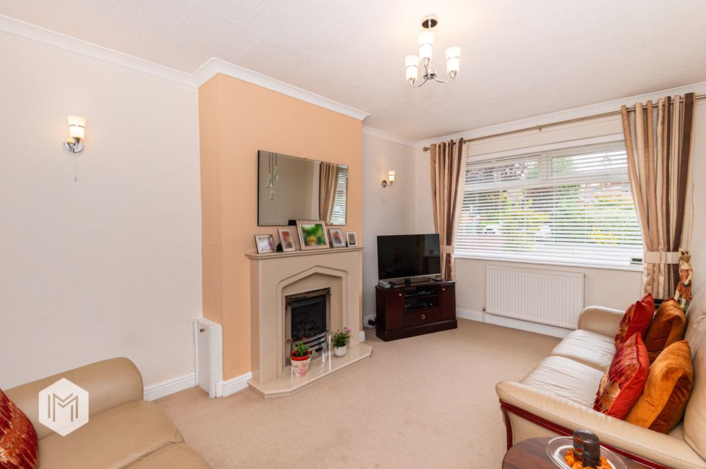 Property photo 2 of 24 Picture No. 15