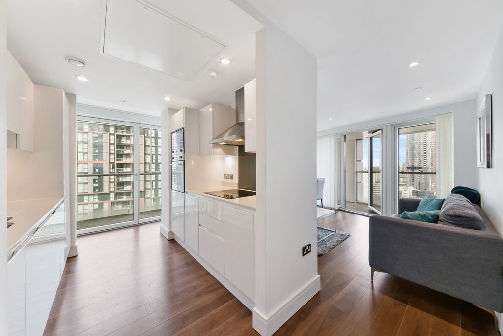 Property photo 2 of 10 Living Area