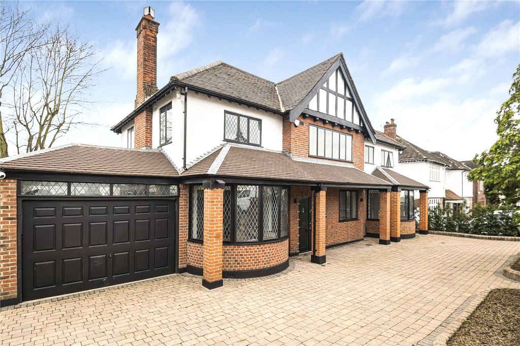 Property photo 2 of 34 Picture No. 55