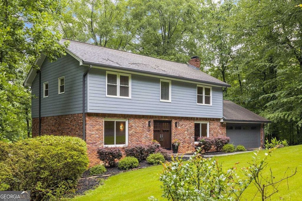 Property photo 1 of 31