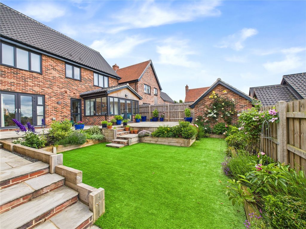 Property photo 1 of 15 Picture No. 15