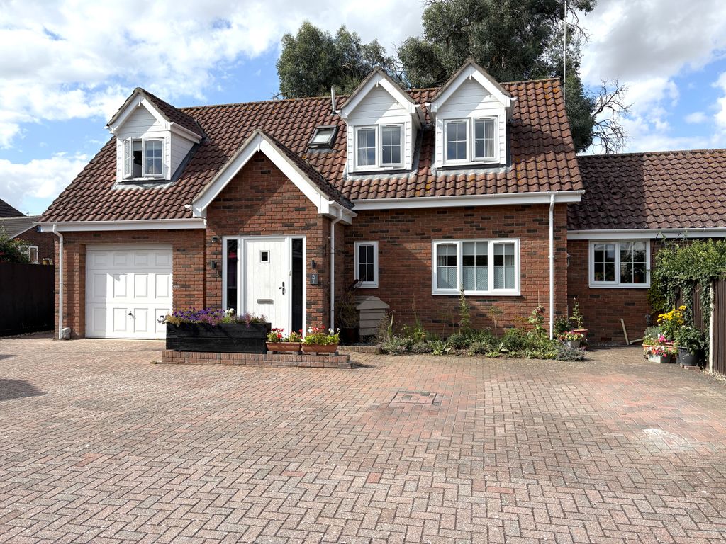 Property photo 1 of 30