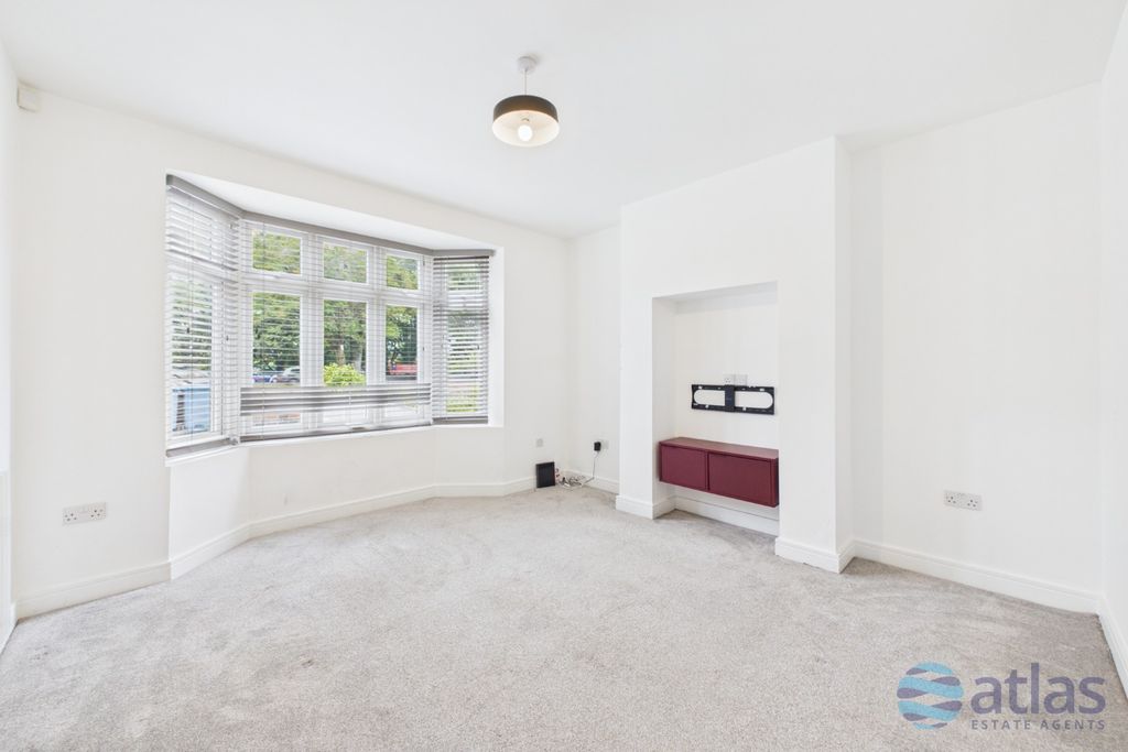 Property photo 3 of 27 Reception Room