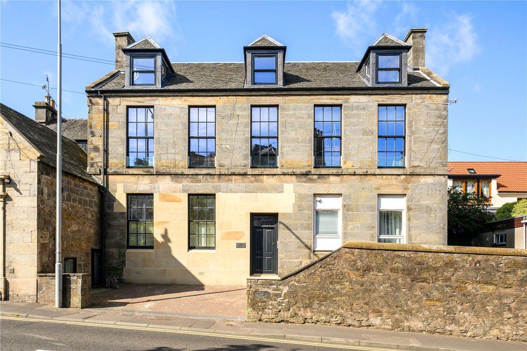 Property photo 1 of 14 28 City Road