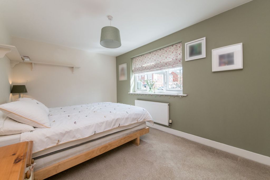 Additional image 4 of 2 bed flat for saleOmaha Drive, Exeter EX2