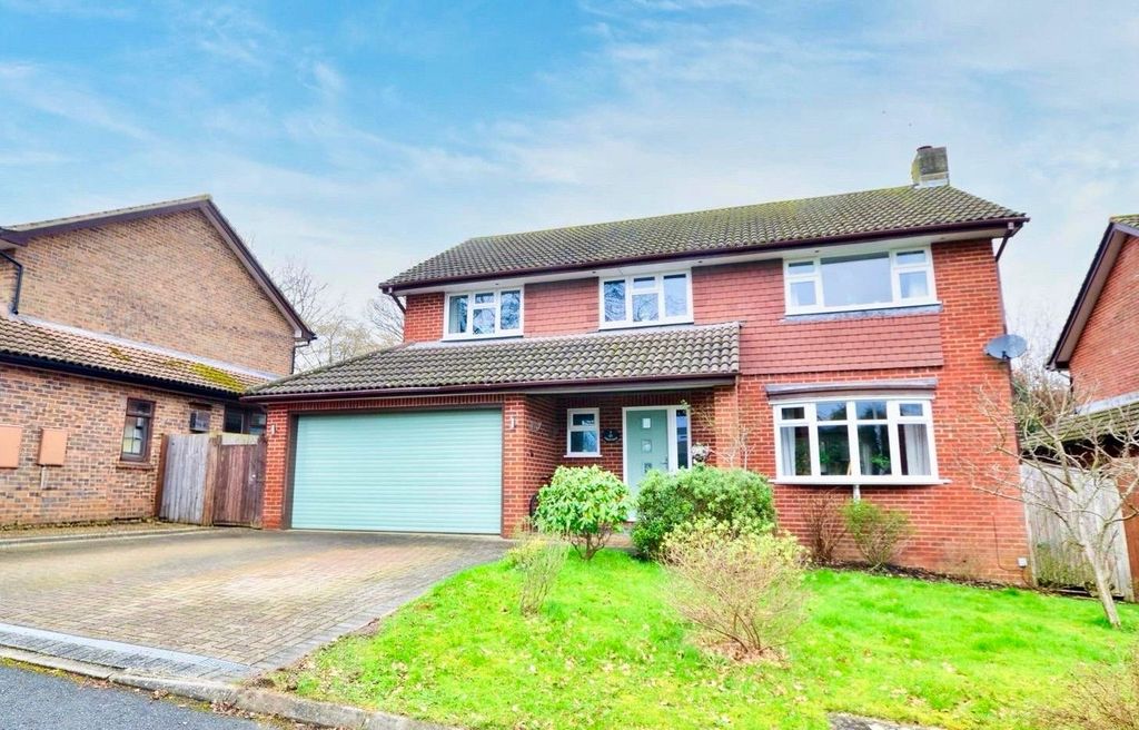 Property photo 1 of 29 Front