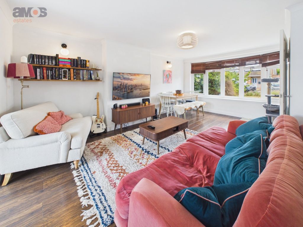 Property photo 2 of 23 5374304