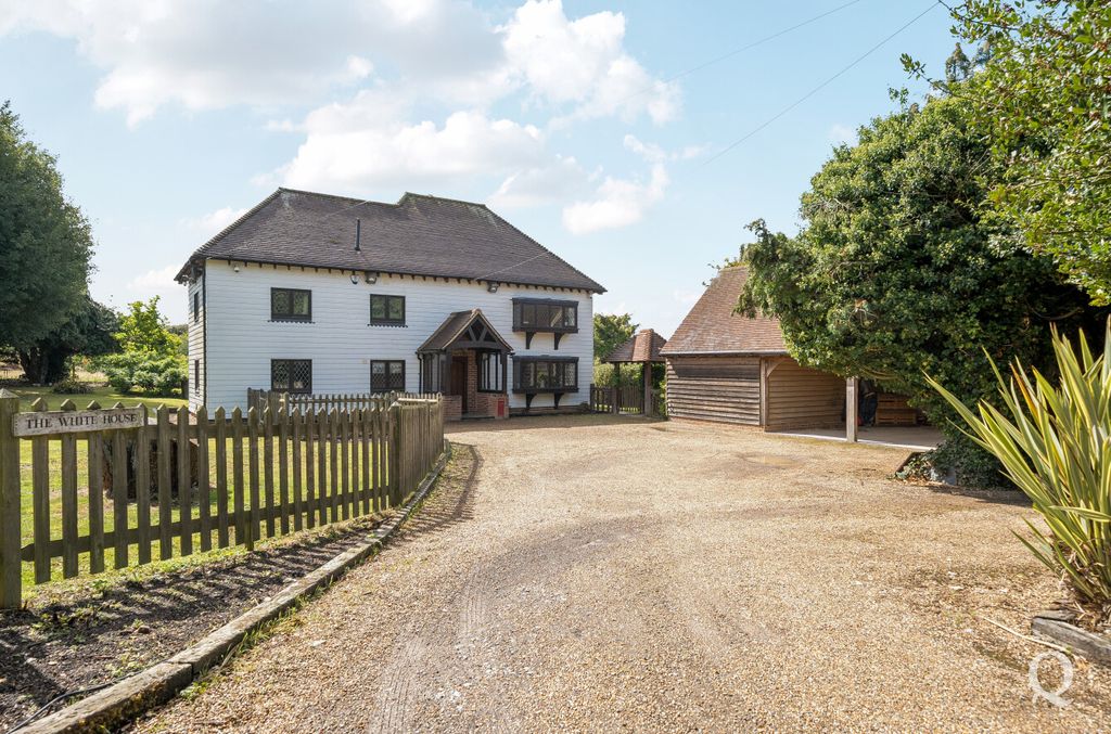 Property photo 2 of 49 03235Bdb-14A5-489...