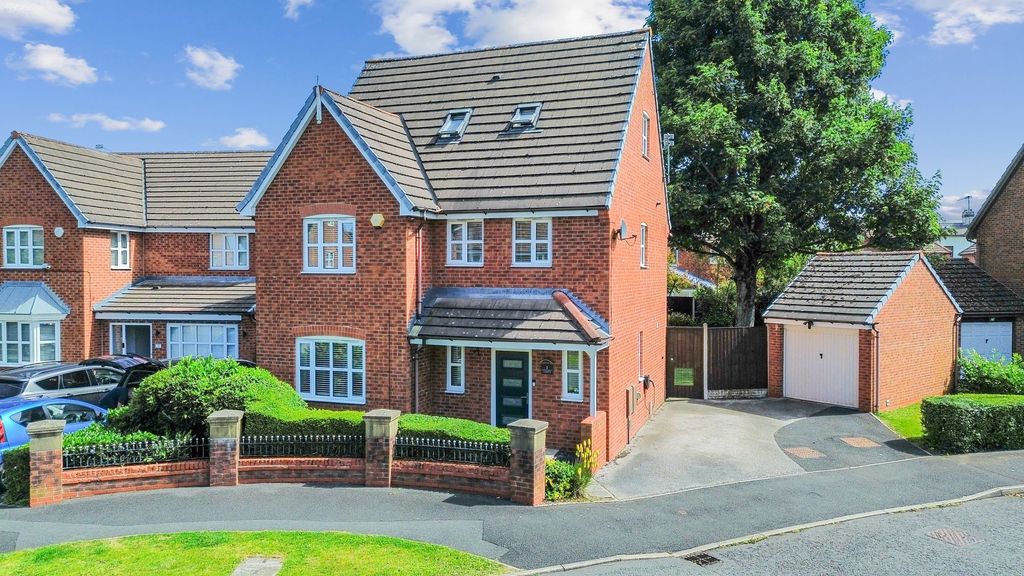 Property photo 1 of 39