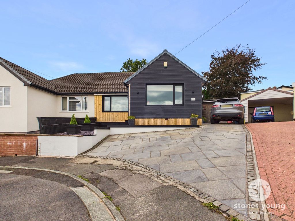 Property photo 1 of 26