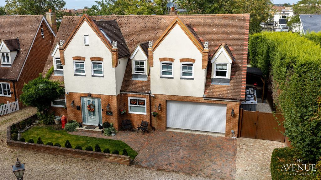Property photo 1 of 27 5551822