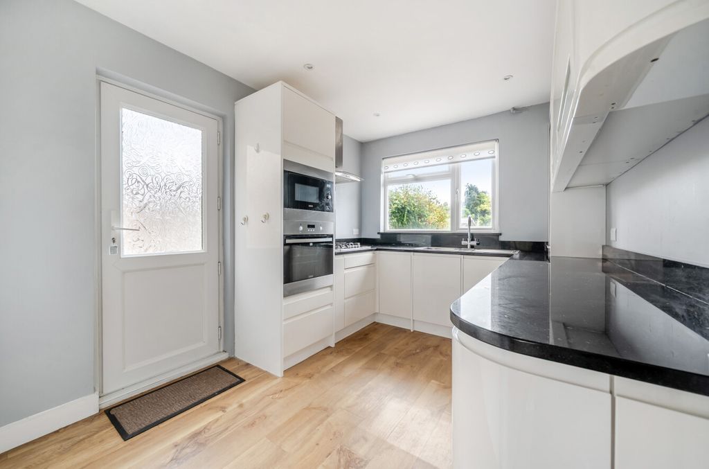 Property photo 3 of 14 1498137 (12).Jpg