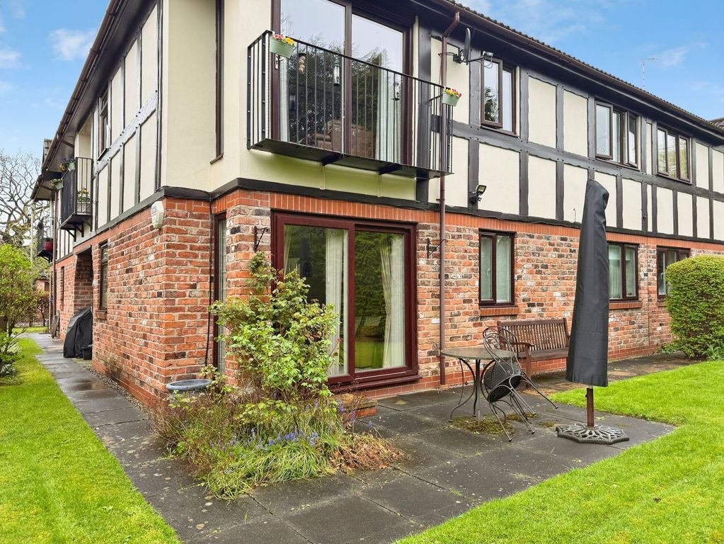 Property photo 2 of 18 Patio Garden