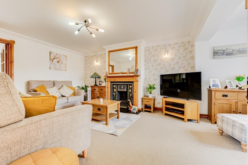 Property photo 2 of 34 38 Culloden Drive, Kettering-11.Jpg