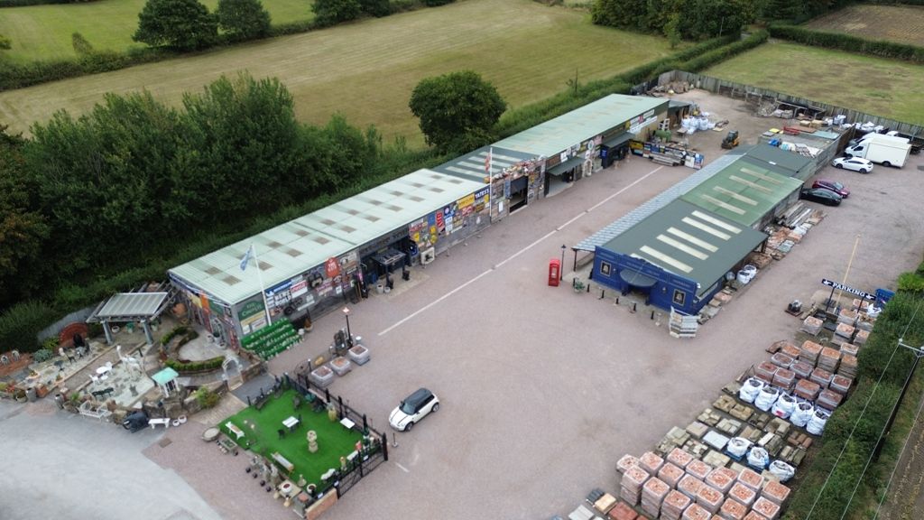 Property photo 2 of 9 Photo 8