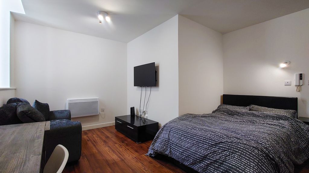 Property photo 3 of 12 Jpg