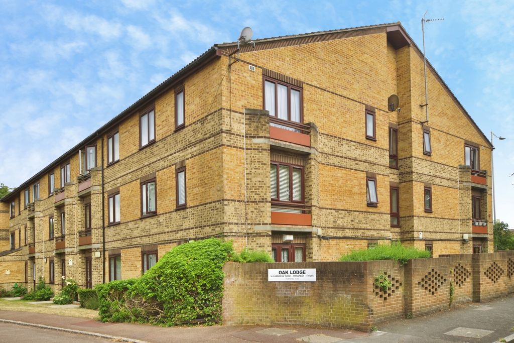 Property photo 1 of 16 Pbox-Img.Jpg