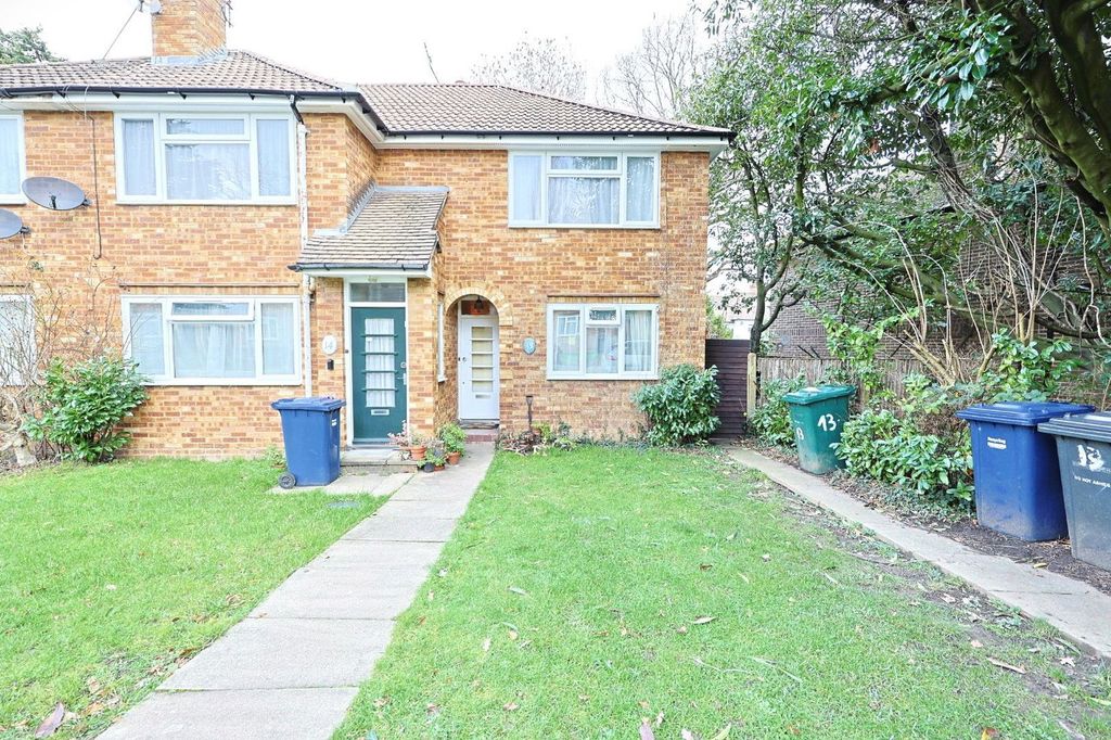 Property photo 1 of 8