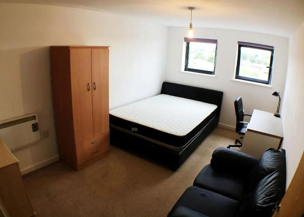 Property photo 2 of 5 92A2Edc17d32635134B5E5Bbd66Df129B5094653.Png
