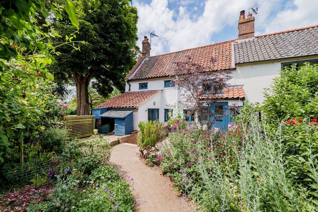 Property photo 1 of 23 5269960