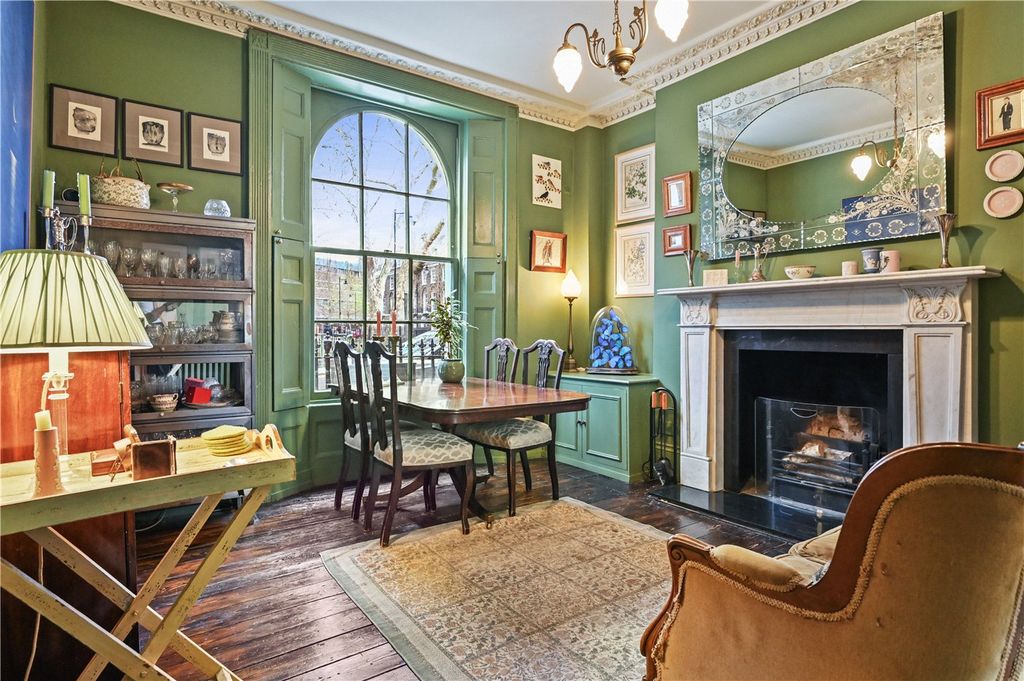 Property photo 3 of 12 Picture No. 11