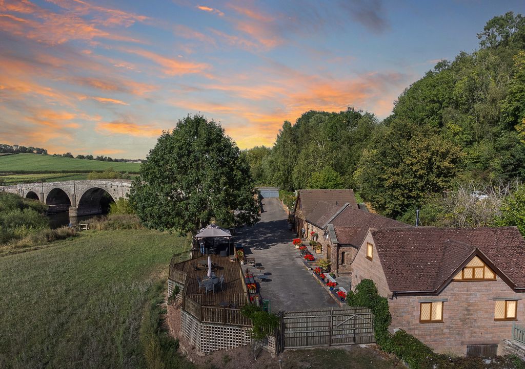 Property photo 1 of 32 The Old Railway Station-61