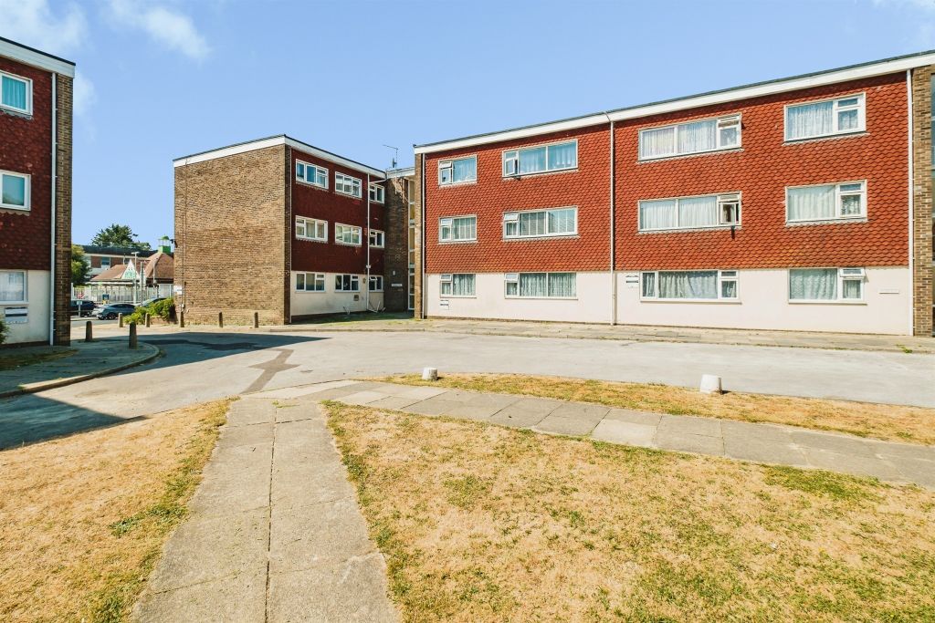 Property photo 1 of 20