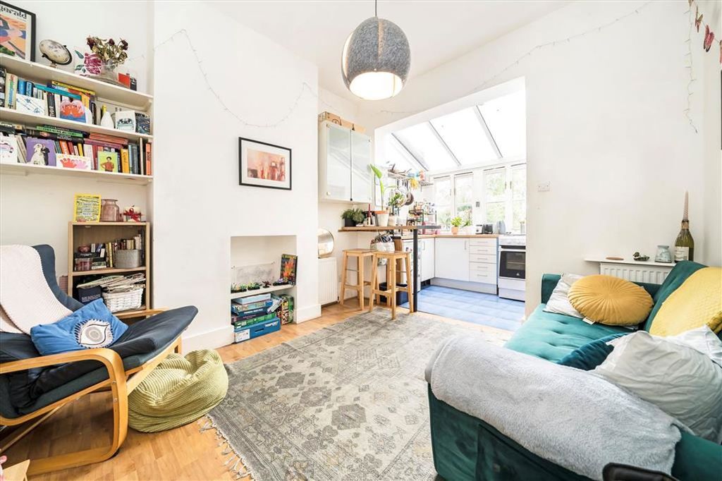 Property photo 2 of 5