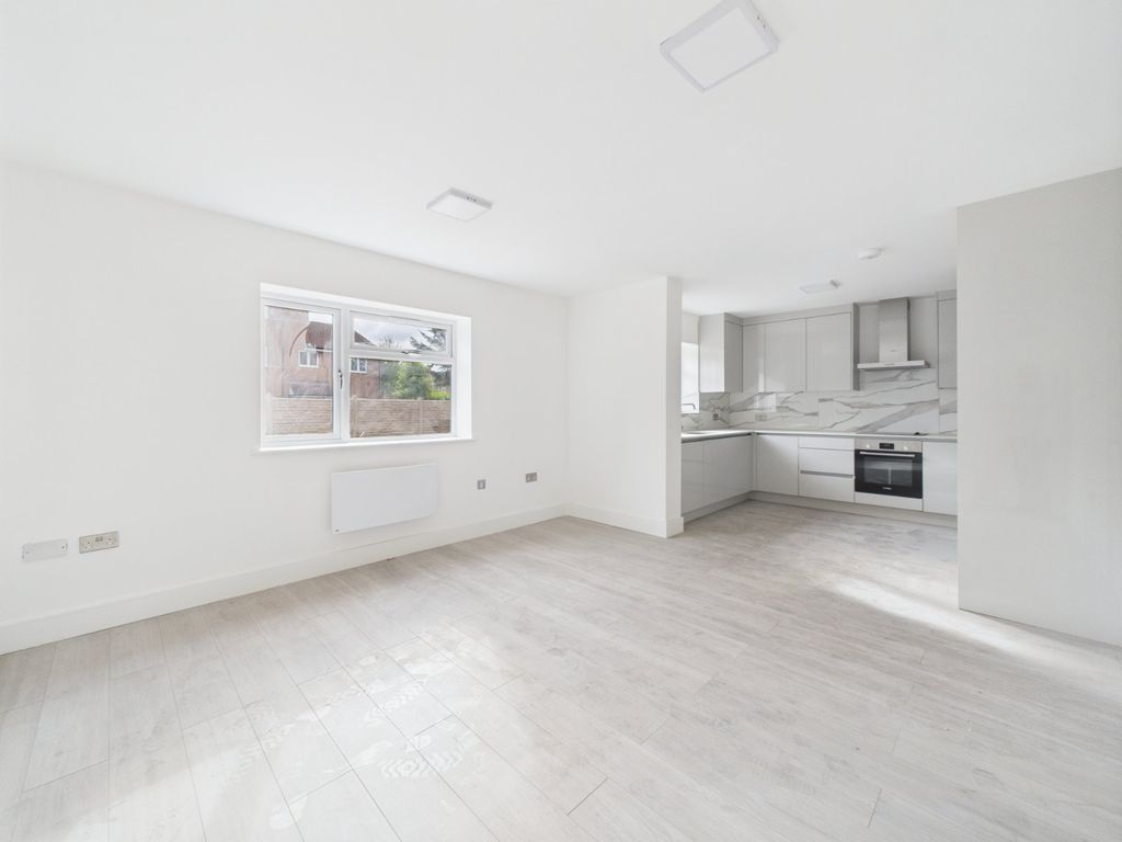 Property photo 3 of 6 Picture No. 05