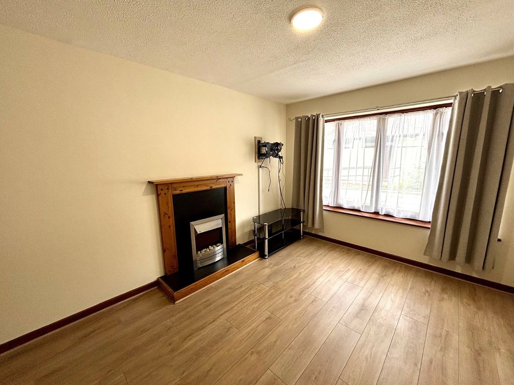 Property photo 2 of 9 Picture No. 05