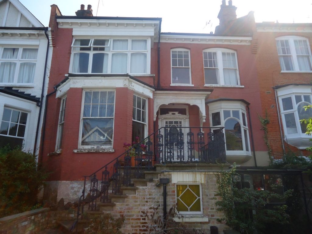 Property photo 2 of 4 Photo 1