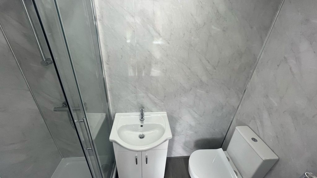 Property photo 2 of 3