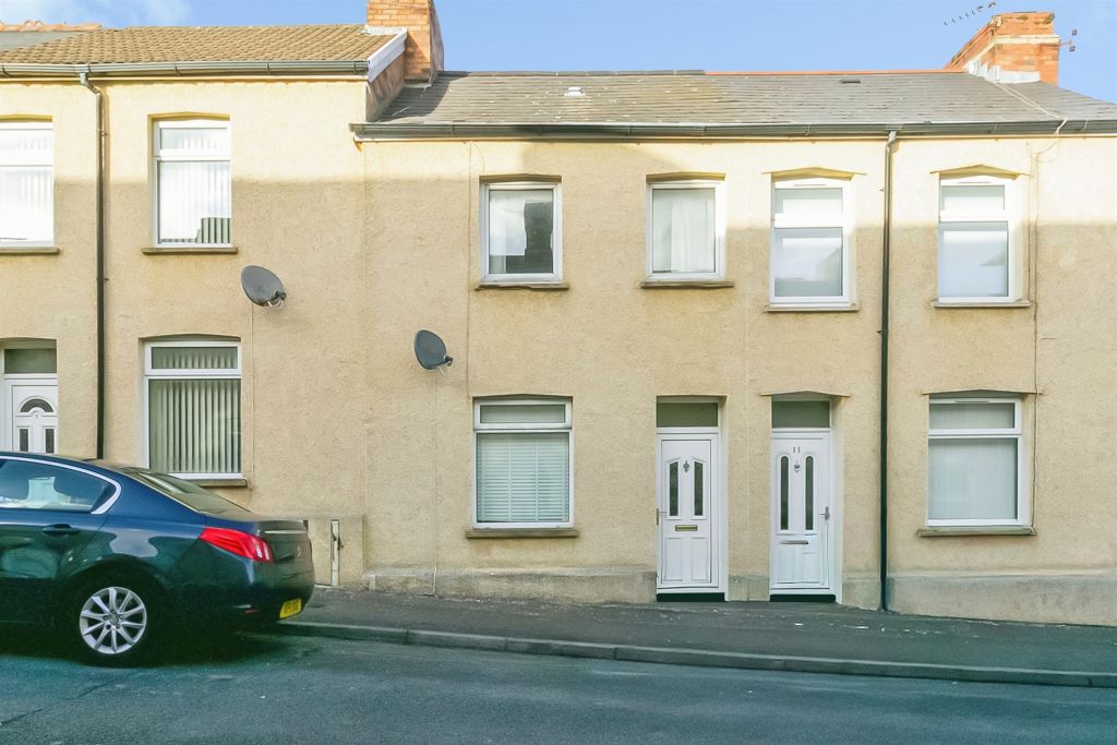 Property photo 1 of 14