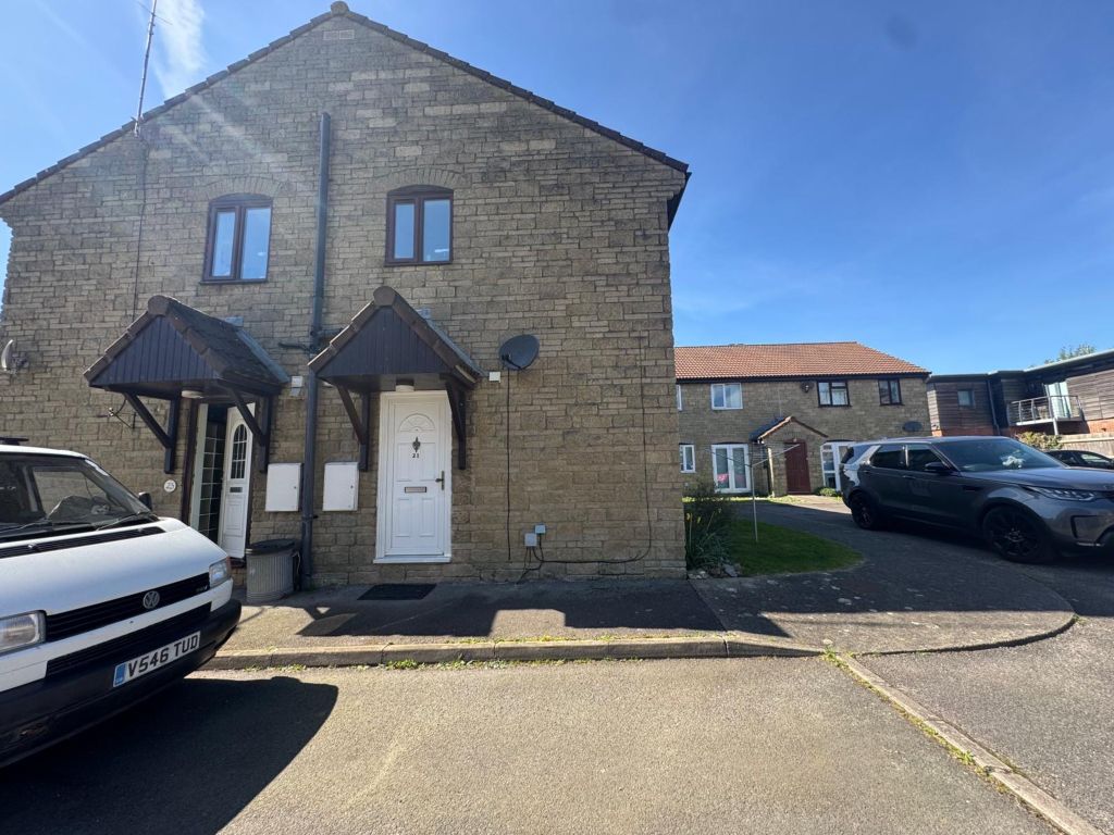 Property photo 1 of 11