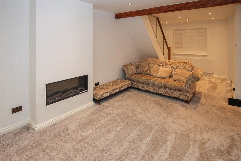 Property photo 3 of 14 Img_0880-3.Jpg