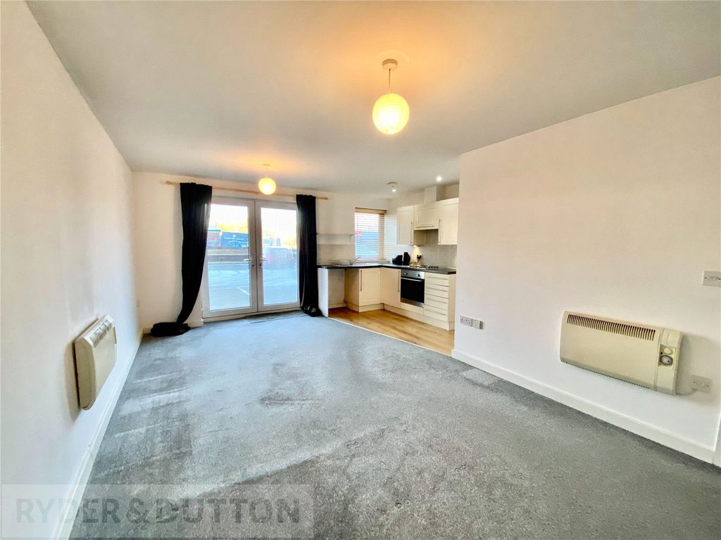 Property photo 2 of 11 Open Plan Living