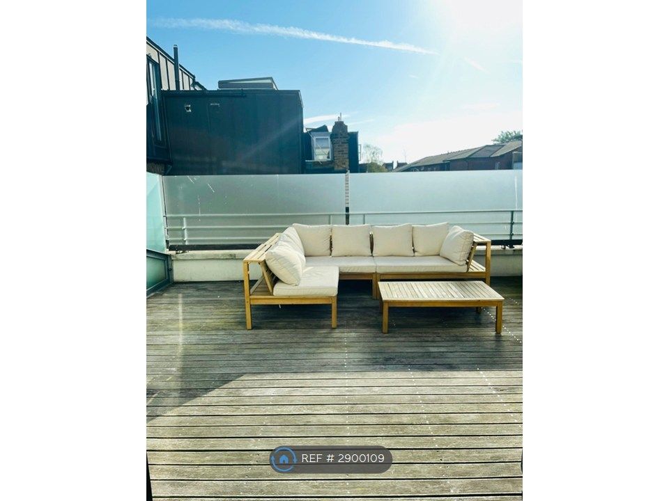 Property photo 2 of 13 Large Outdoor Decked Terrace