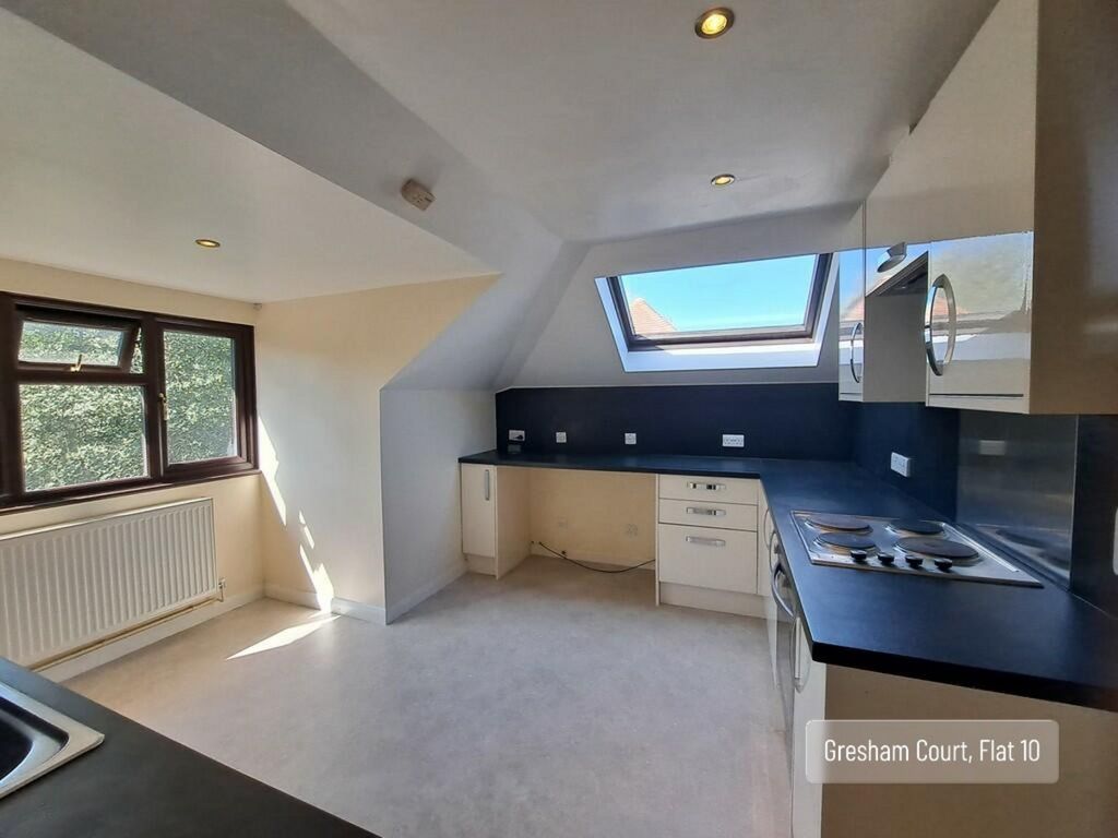 Additional image 4 of 24 bed block of flats for sale. Gresham Court, Farnborough GU14