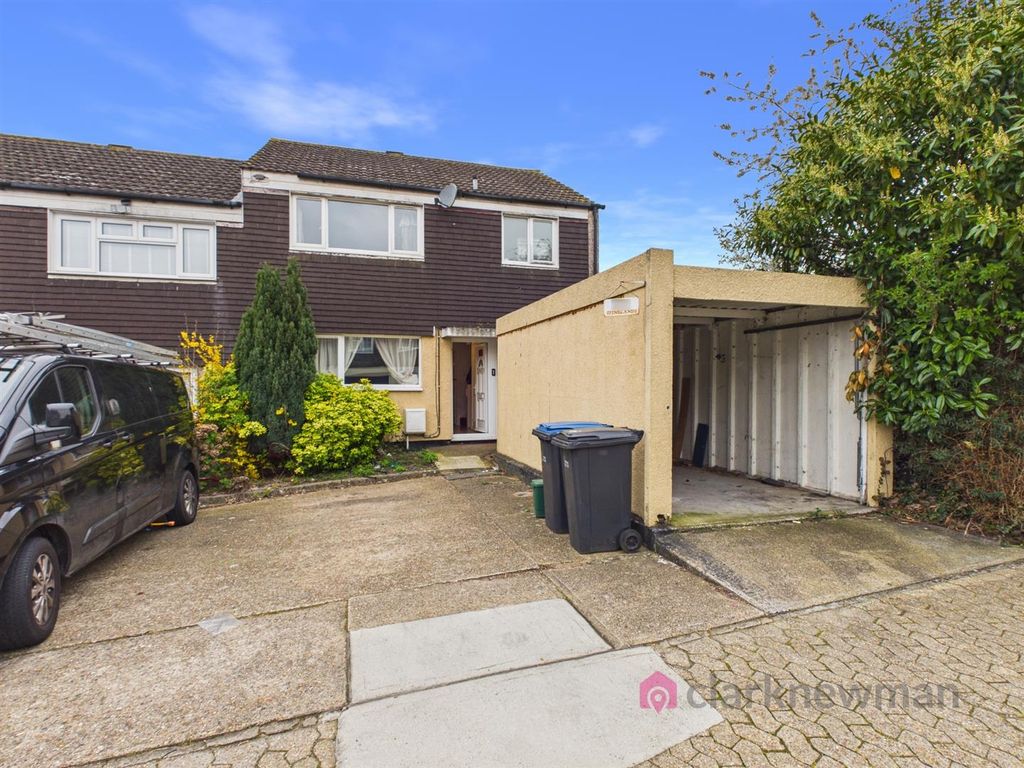 Property photo 1 of 14 Front