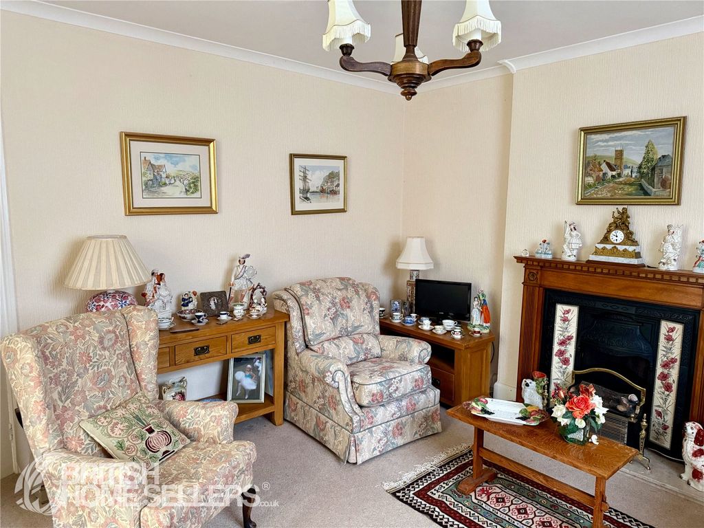 Property photo 3 of 27 Picture No. 23