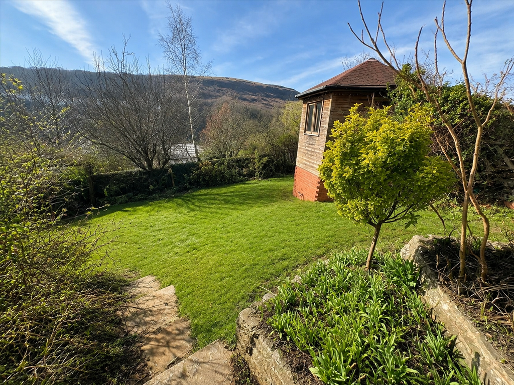 Property photo 2 of 27 Rear Garden