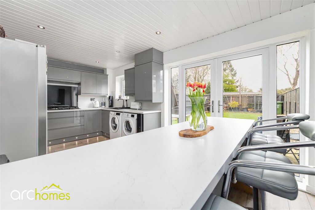 Property photo 3 of 23 Hulme-5.Jpg